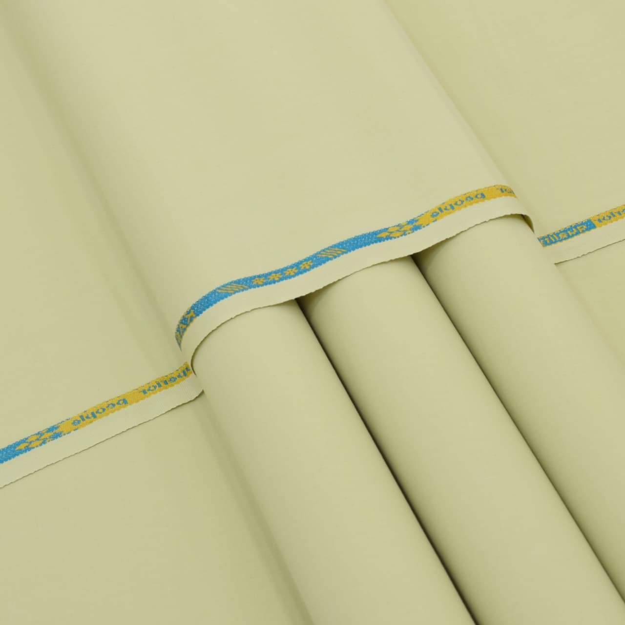 Royal Boski 4 Season Stuff